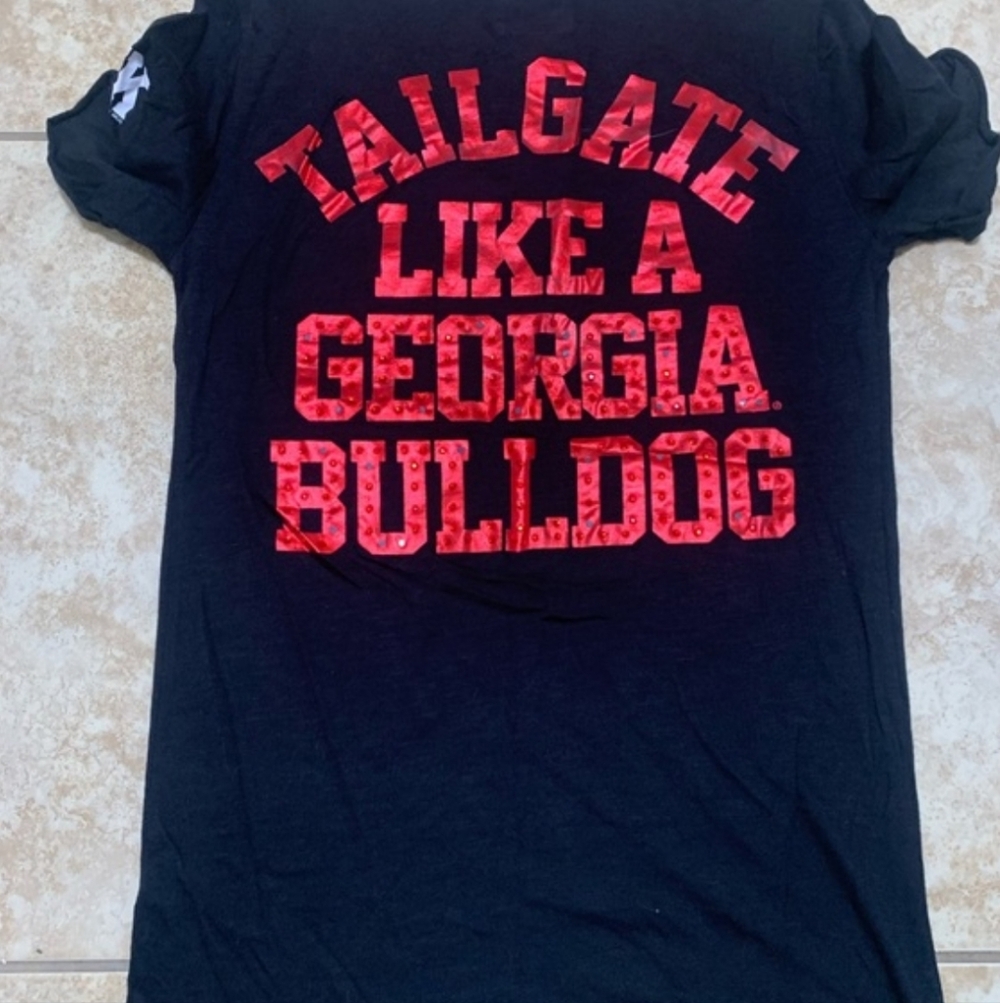 PINK Victoria's Secret Black Tee with Red Georgia Bulldog Graphic